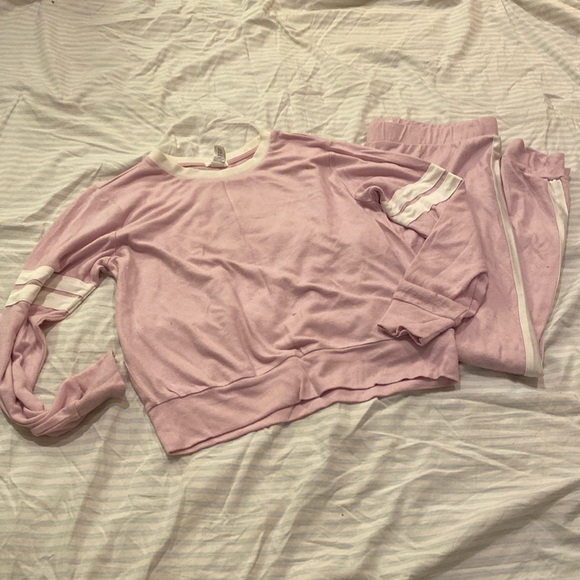 Forever 21 pj set - Picture 1 of 1